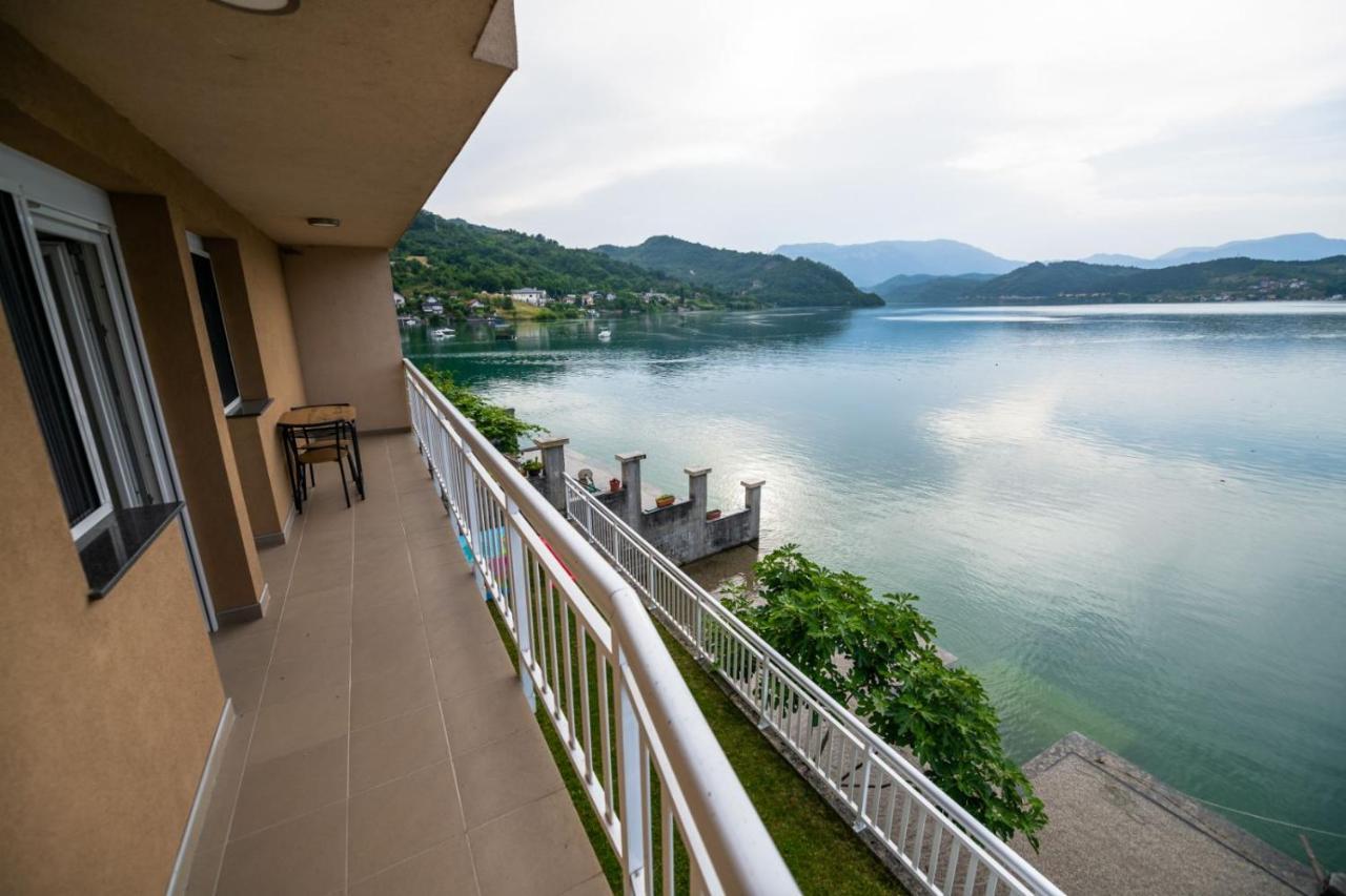 Apartmani Adi&Ena Konjic Buitenkant foto