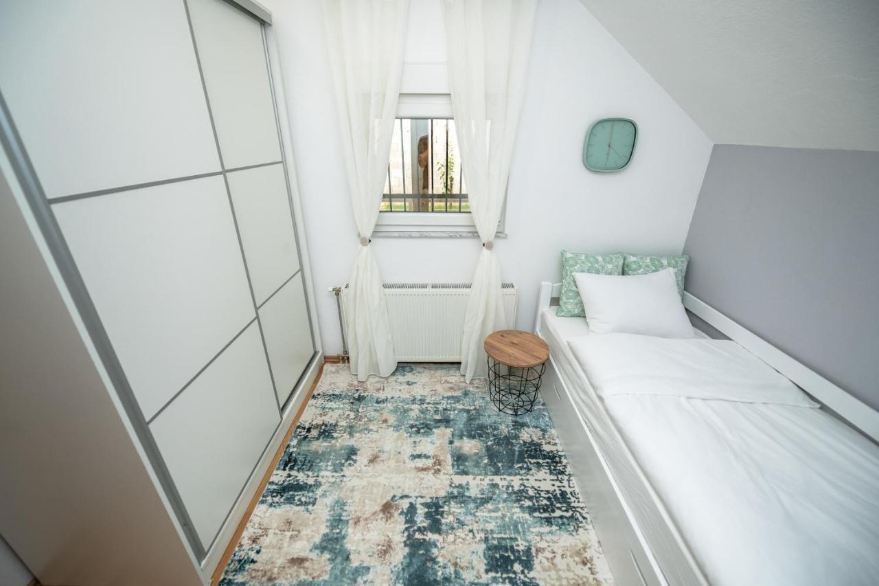 Apartmani Adi&Ena Konjic Buitenkant foto