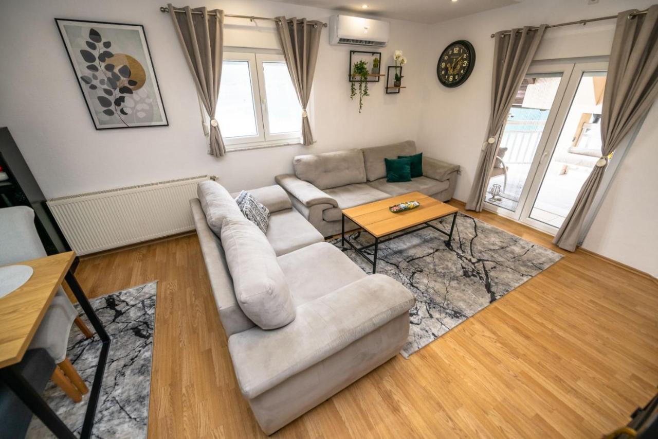Apartmani Adi&Ena Konjic Buitenkant foto