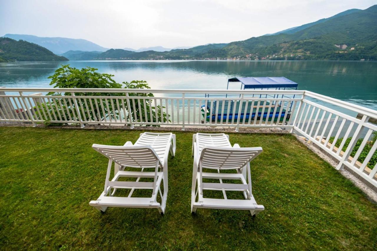 Apartmani Adi&Ena Konjic Buitenkant foto