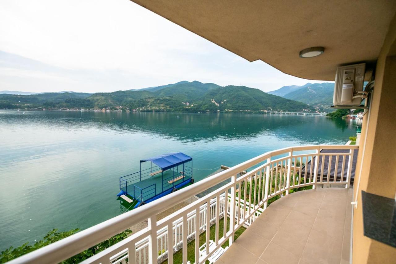 Apartmani Adi&Ena Konjic Buitenkant foto